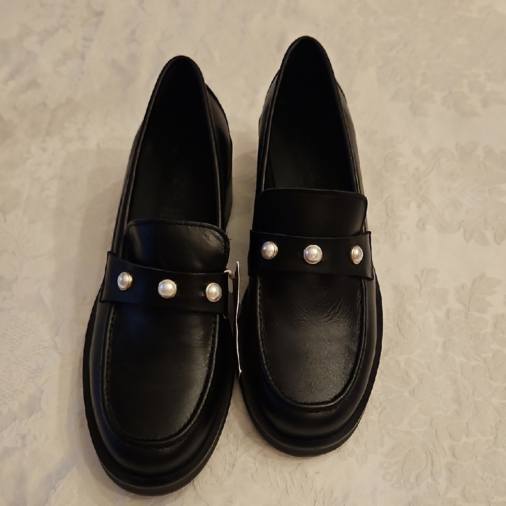 Loafers :Black Leather with Pearl Detail.  Portugal 39.  Women Size 8.5